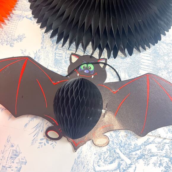 Lot of 4 Vintage Halloween Die Cuts Honeycomb 3D Ghost Witch Pumpkin Black Bat - Picture 3 of 5